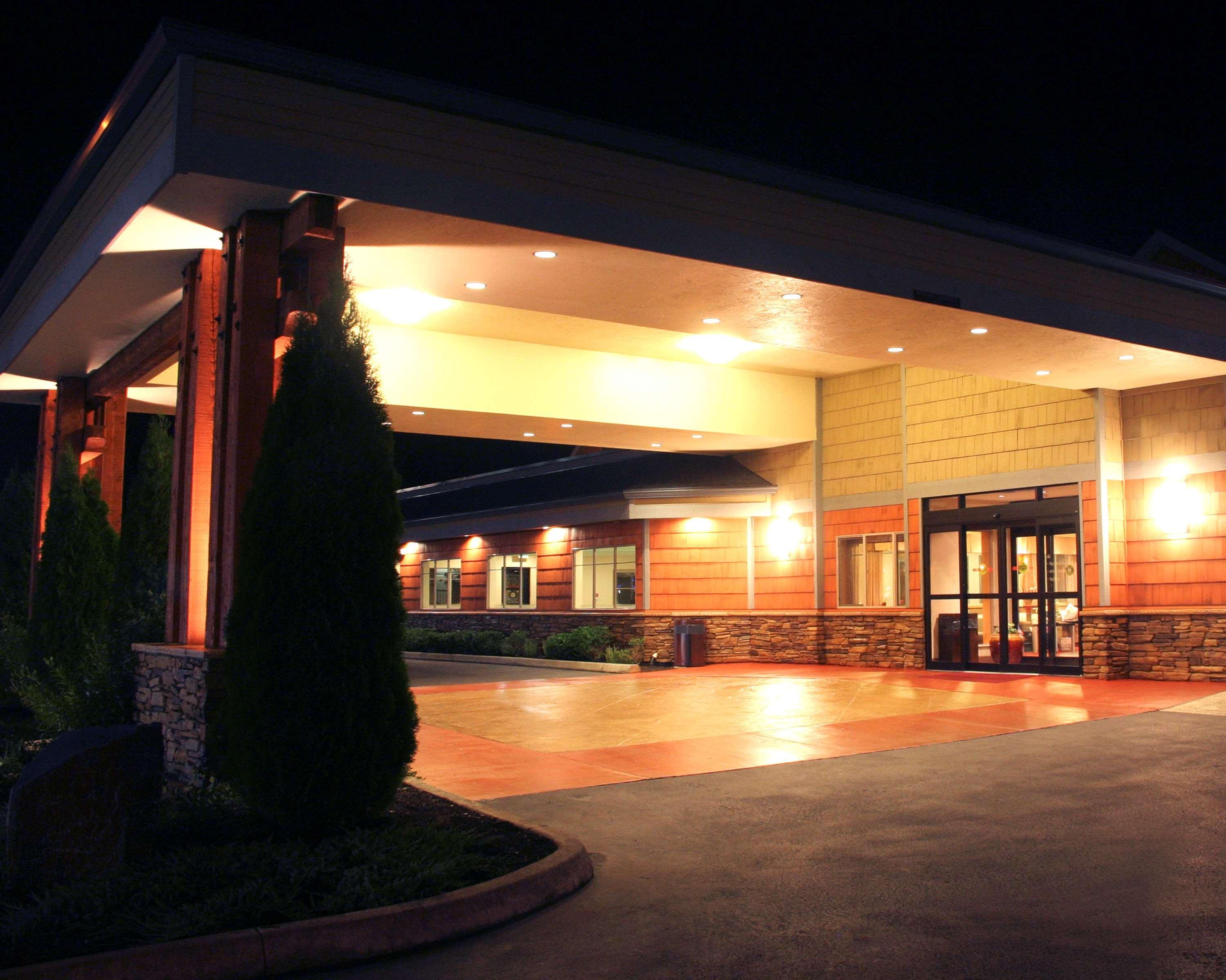 Best Western Snowcap Lodge Кле-Элум Экстерьер фото